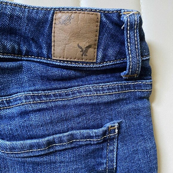 AMERICAN EAGLE Denim Shorts (Size: 2) EUC - Picture 5 of 7